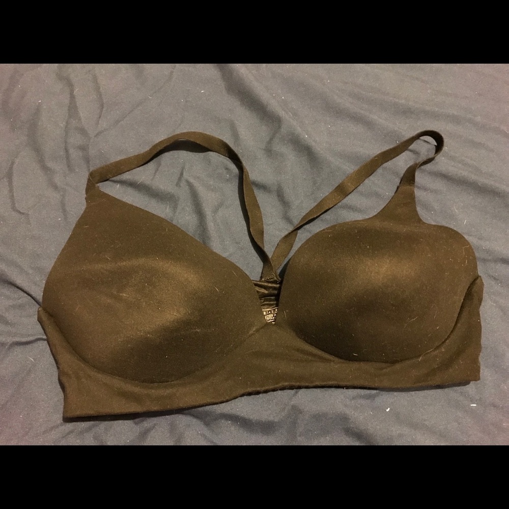 VS Lightly Lined Plunge wireless bra
